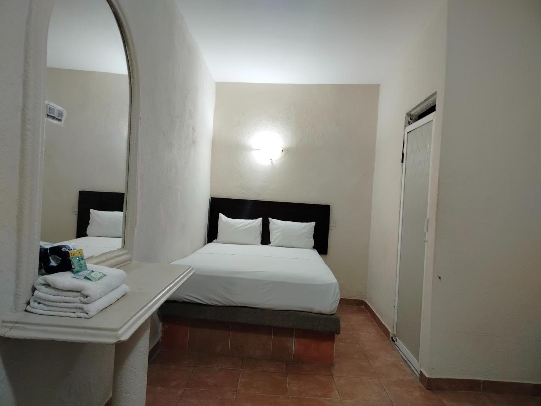 Oyo Hotel Plaza Veracruz Centro Historico Екстер'єр фото